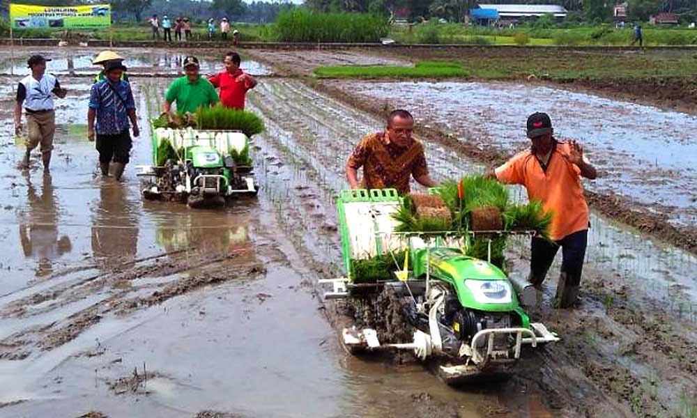 Read more about the article Alat Pertanian Modern yang Wajib Diketahui